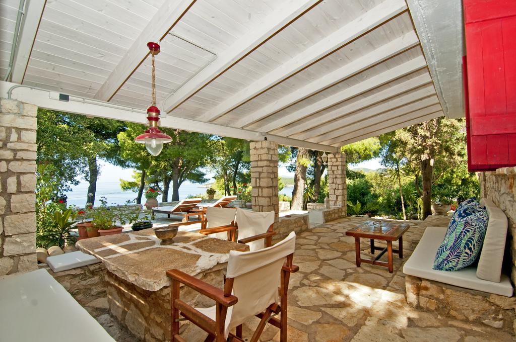 Captain Mike'S Villa II Sívota Exterior foto